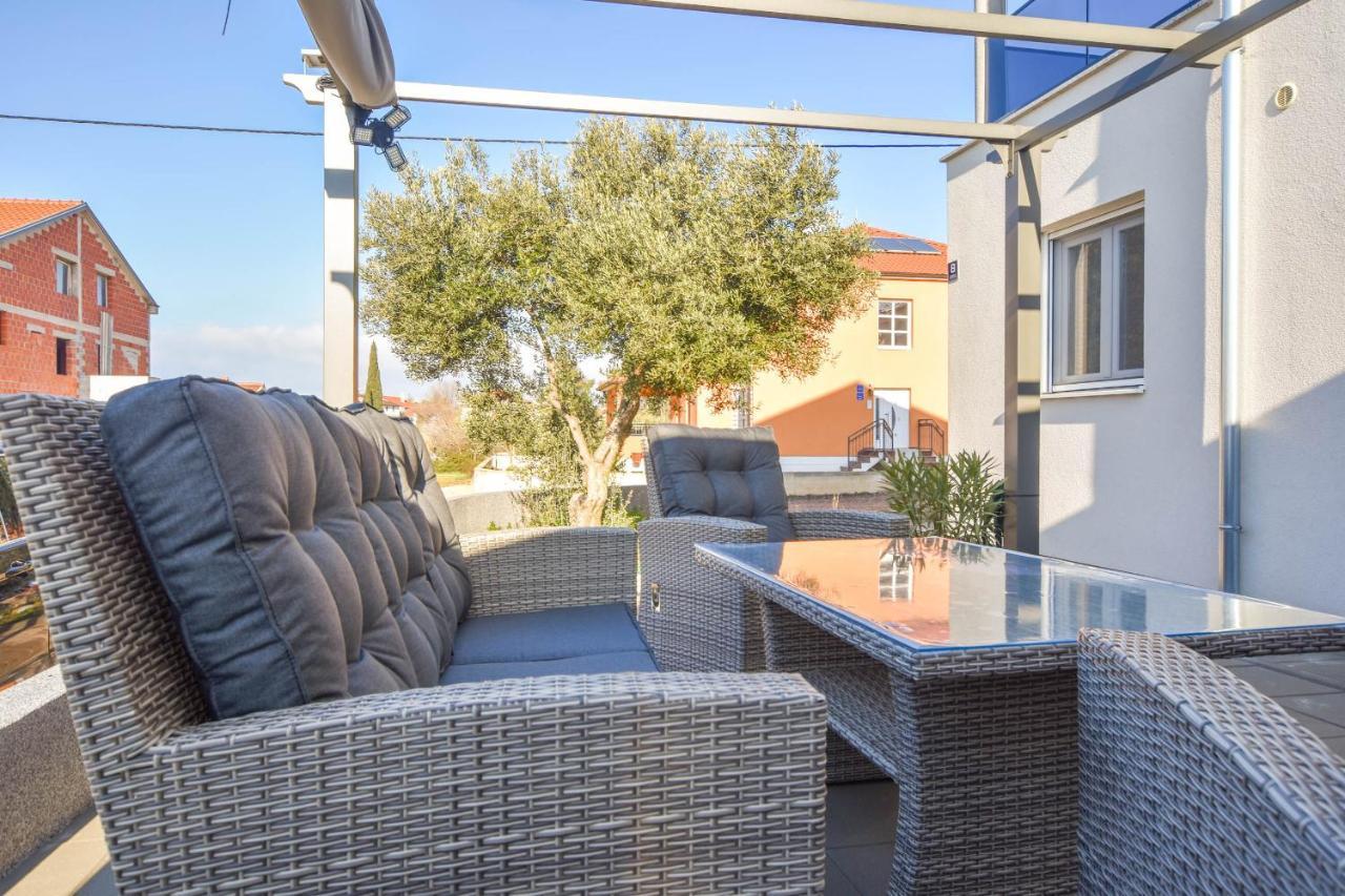 Apartment Martin Biograd Na Moru Luaran gambar