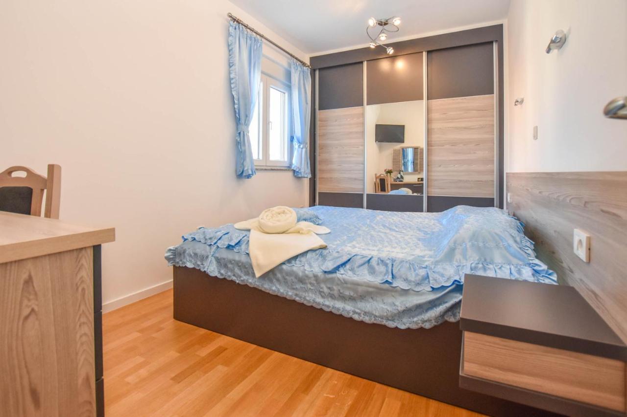 Apartment Martin Biograd Na Moru Luaran gambar